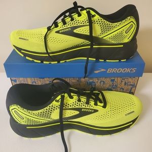 Brooks Goast 14